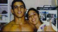 Priscila ao lado do irmão, o Vitor Belfort - Arquivo pessoal